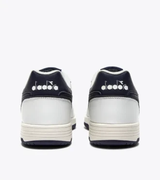 Adidași Deuce din piele