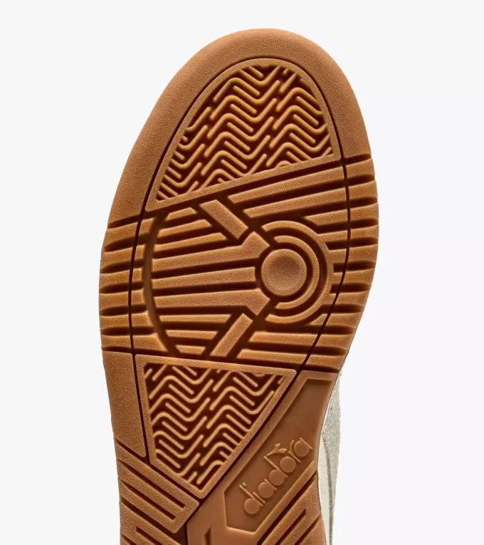 Adidași Deuce M2 din piele păroasă