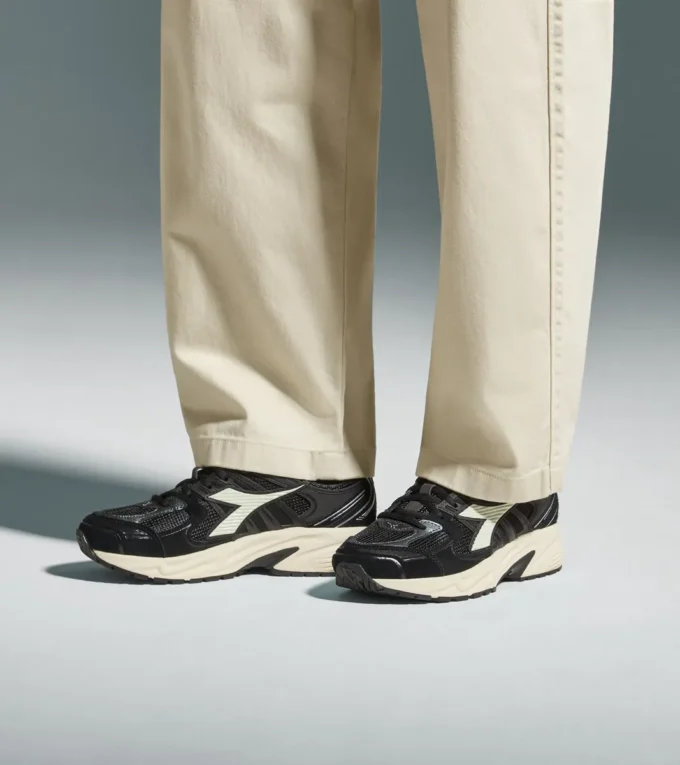 Adidași sport Mythos Star