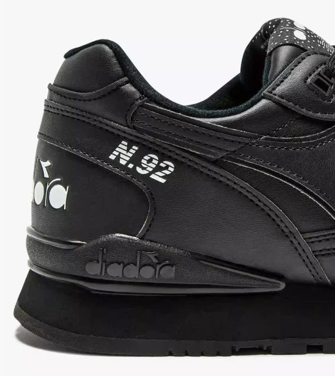 Adidași sport N.92 L