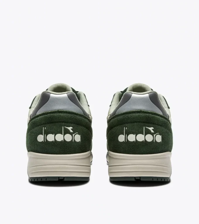 Adidași sportivi N902