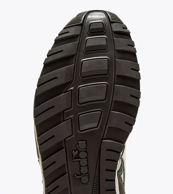 Adidași sportivi N902