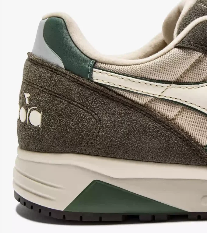 Adidași sportivi N902