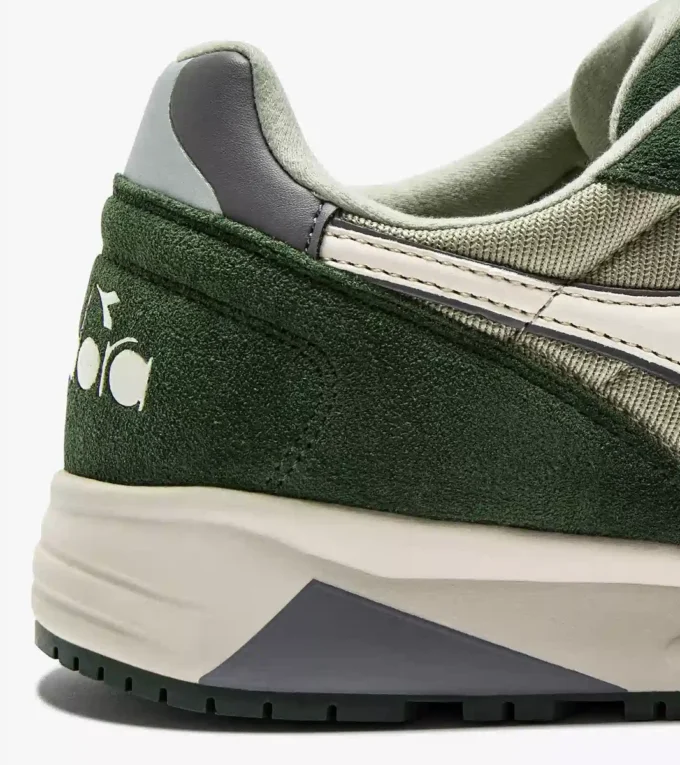 Adidași sportivi N902