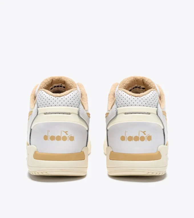 Adidași sportivi Winner