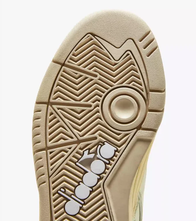 Adidași sportivi Winner