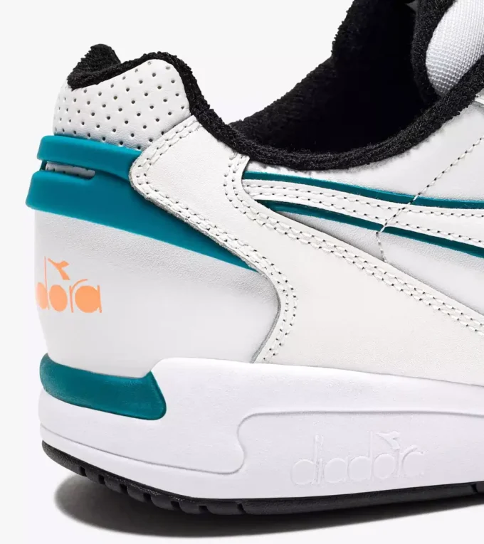 Adidași sportivi Winner