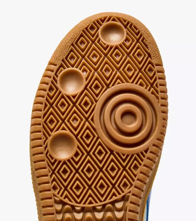 Adidași Tokyo Leather