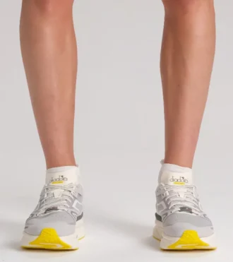 Atomo V7000-2 Pantofi de alergare Made in Italy – Ușurință și amortizare – Pentru toate genurile