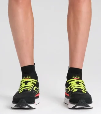 Atomo V7000-2 Pantofi de alergare Made in Italy – Ușurință și amortizare – Pentru toate genurile