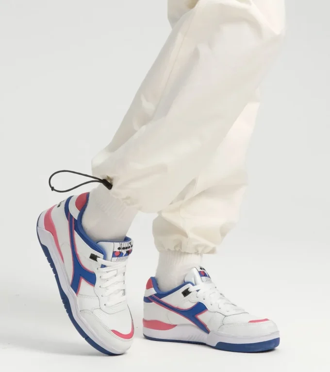 B.56 Icona Adidași sportivi – Unisex