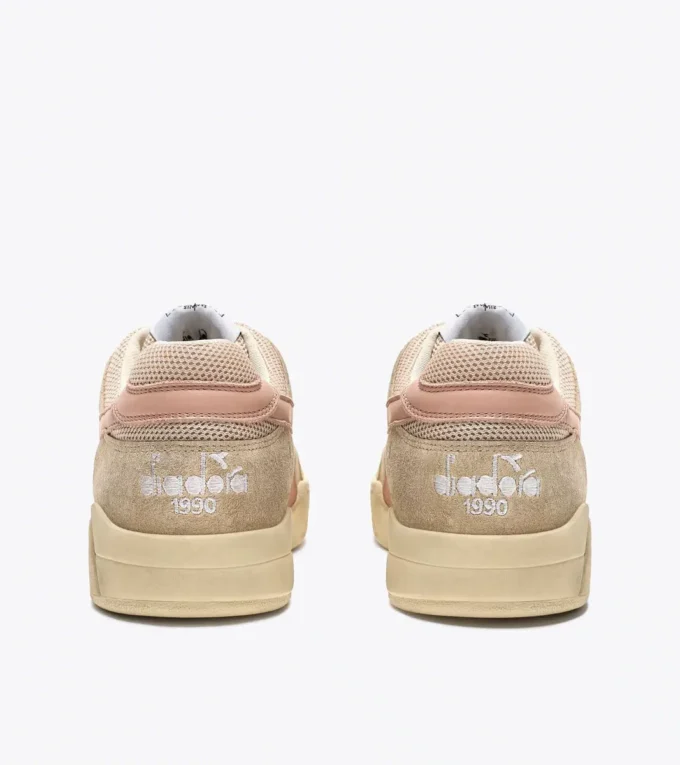 B.560 Piele de porc Adidași Heritage folosiți