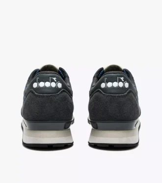 Camaro Adidași sportivi