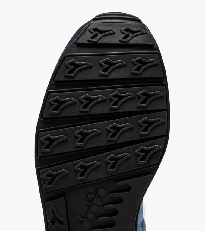 Camaro Adidași sportivi