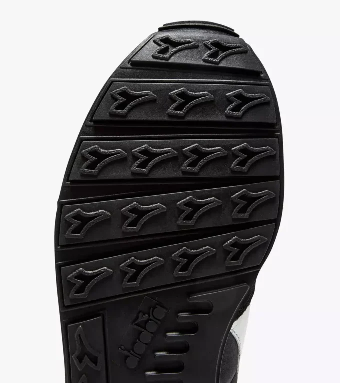 Camaro Adidași sportivi