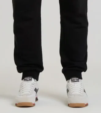 Cross Adidași din piele întoarsă cu profil redus