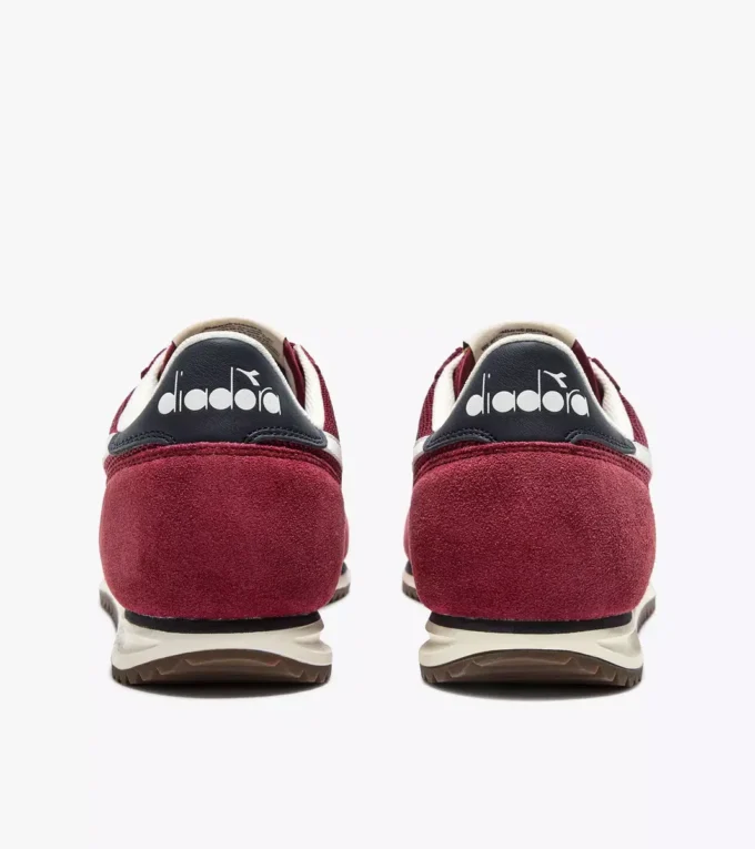 Cross Adidași din piele întoarsă cu profil redus