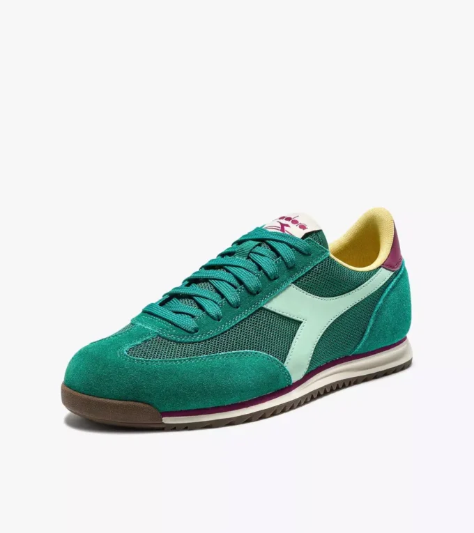 Cross Adidași din piele întoarsă cu profil redus