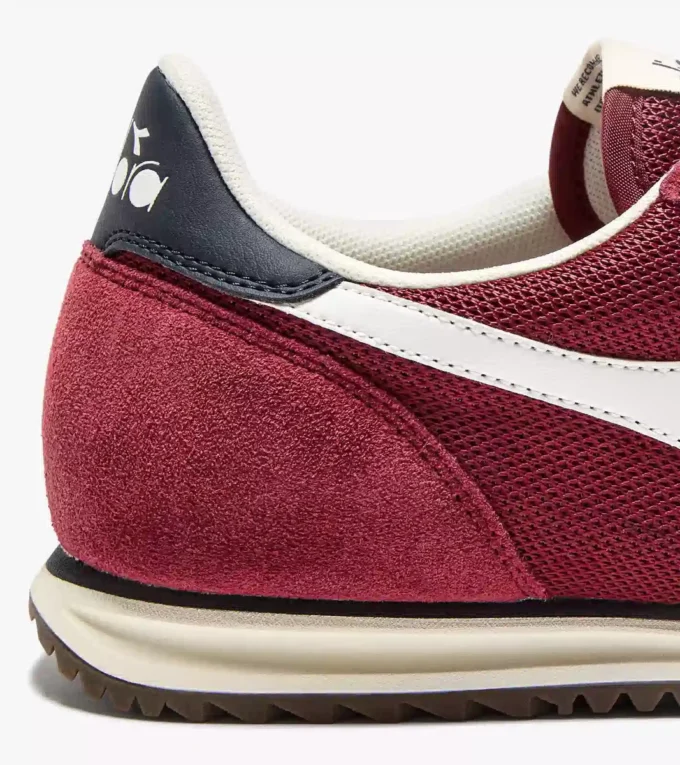 Cross Adidași din piele întoarsă cu profil redus