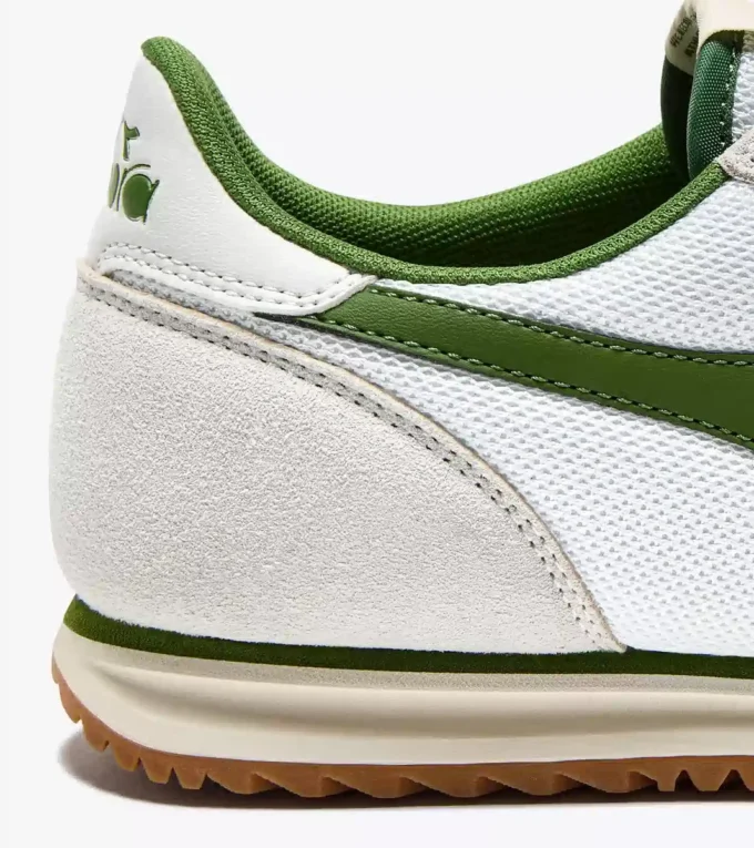 Cross Adidași din piele întoarsă cu profil redus