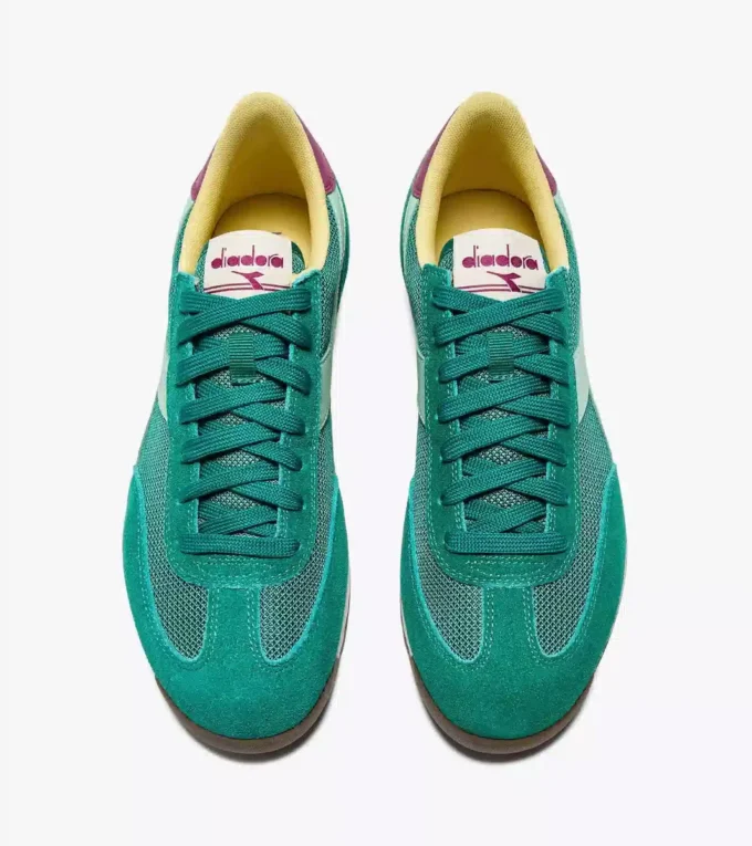 Cross Adidași din piele întoarsă cu profil redus