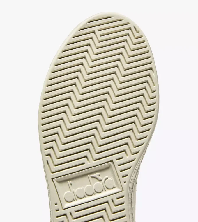 Game L Low Punched Wn Adidași sport din piele