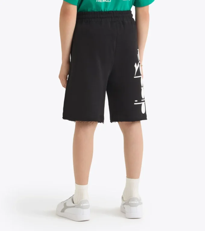 Jb. Bermuda District Bermuda – Confortabil – Băieți