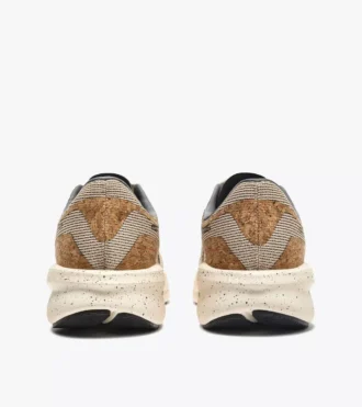 Mythos Blushield Volo 5 2030 Pantofi de alergare cu un impact redus asupra mediului – Stabilitate și ușurință