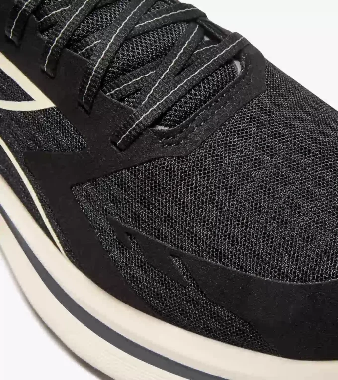 Pantofi de alergare Cellula – Confort și stabilitate