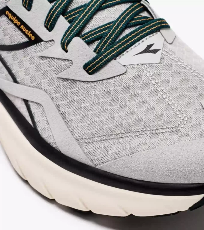 Pantofi de alergare Equipe Nucleo