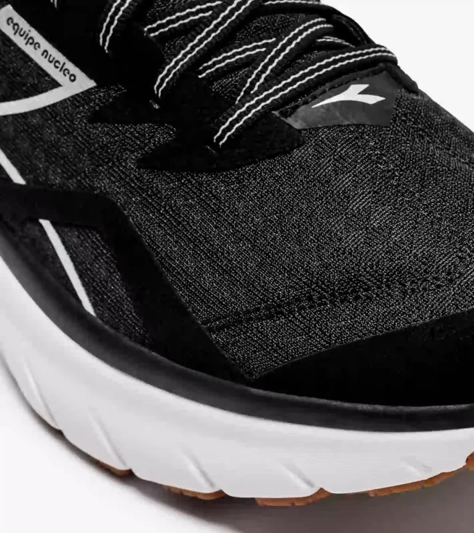 Pantofi de alergare Equipe Nucleo