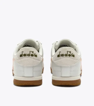 Seoul Adidași din piele inspirați de terasa interioară